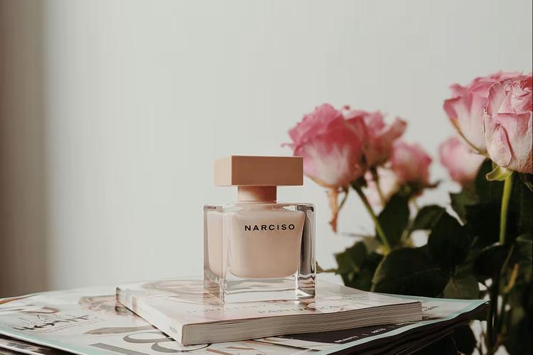 Product Description & Caption